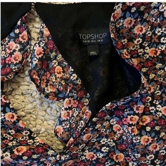 Topshop Women's Size 6 Ditsy Floral V Neck Ruffle Cut Out Back Mini Dress - Picture 8 of 10